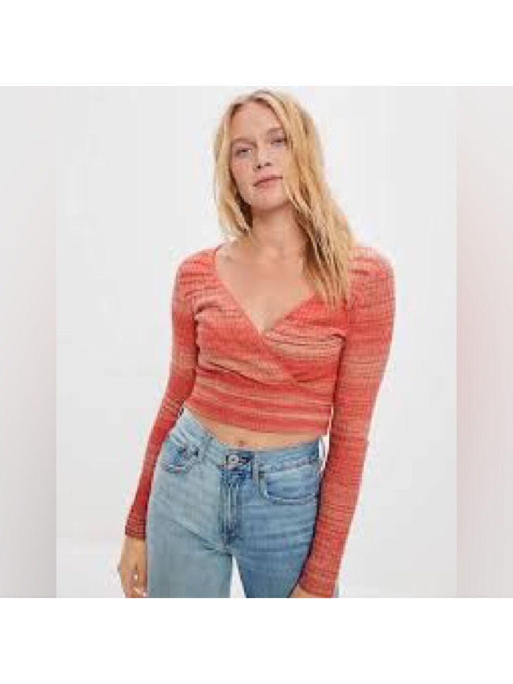 AE WRAP FRONT V-NECK SWEATER SZ MEDIUM